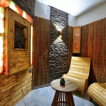 Apartament Glamour Ustrzyki Dolne Buitenkant foto