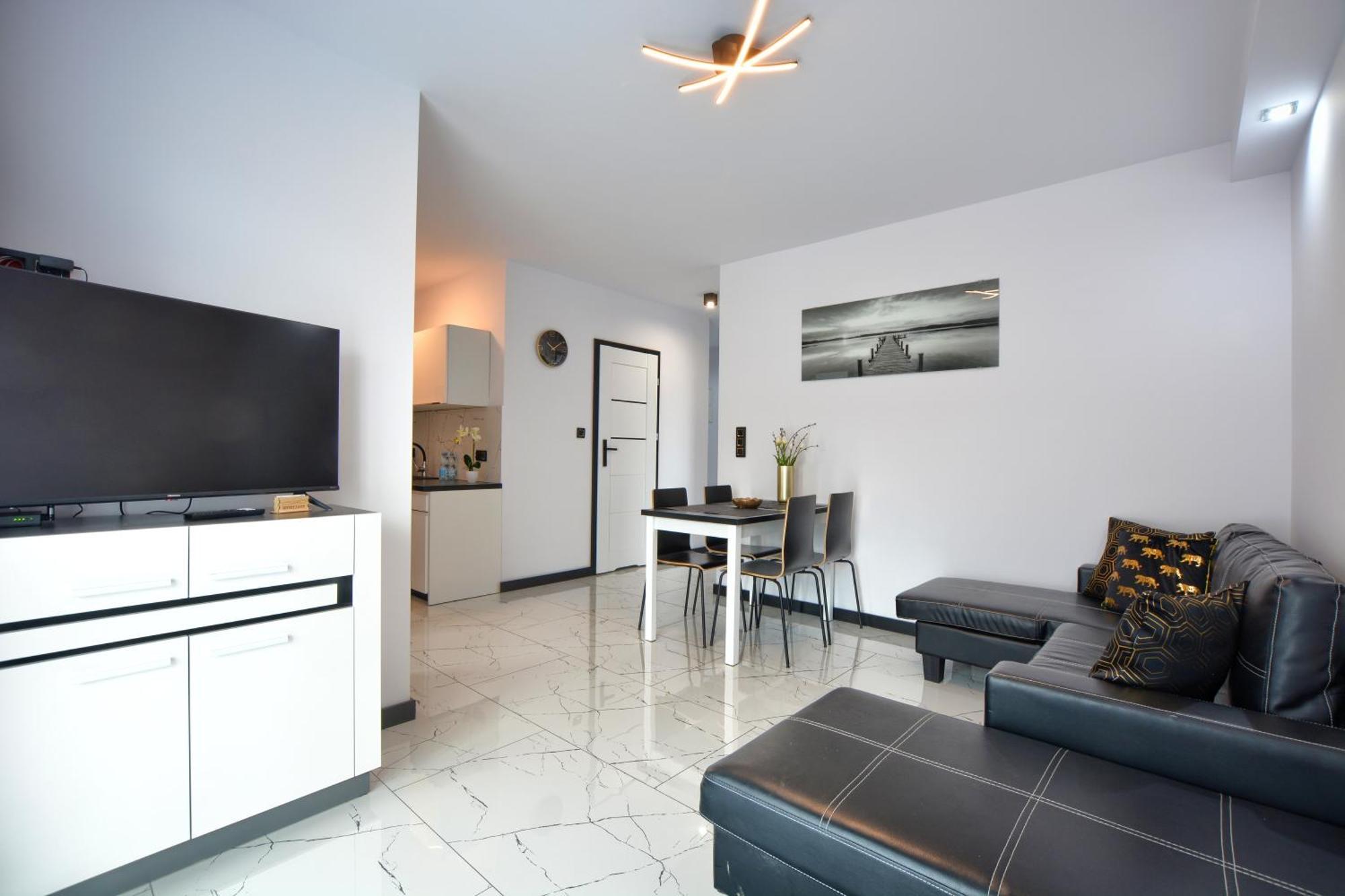 Apartament Glamour Ustrzyki Dolne Buitenkant foto